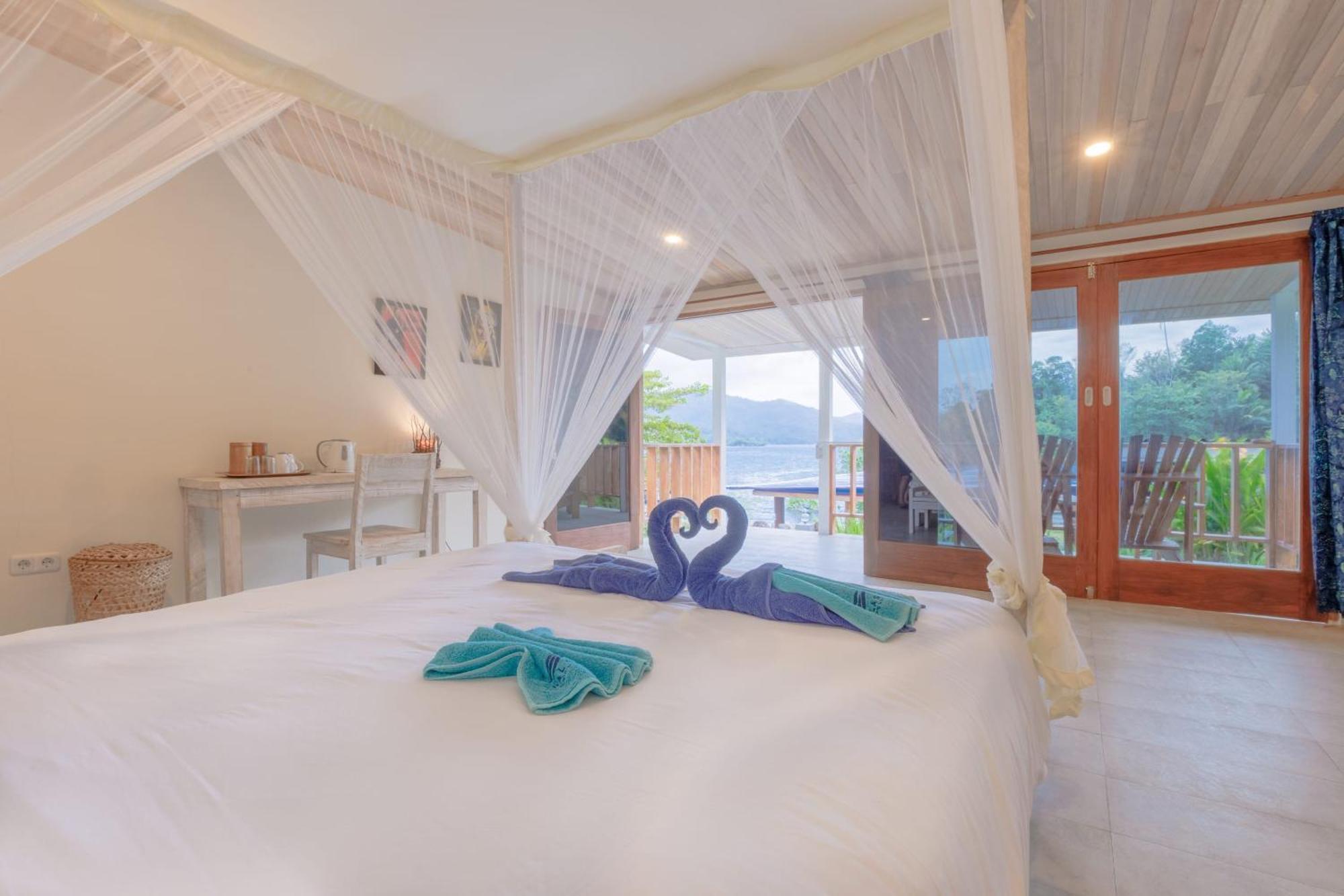 Thalassa Dive Resort Lembeh Airtembaga Exterior foto